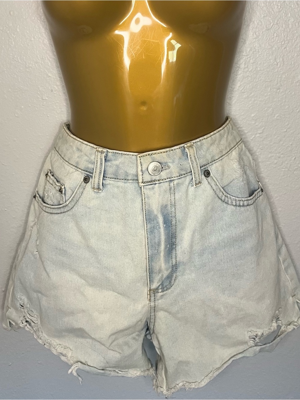 Classic High-Waist Light Wash Denim Shorts
